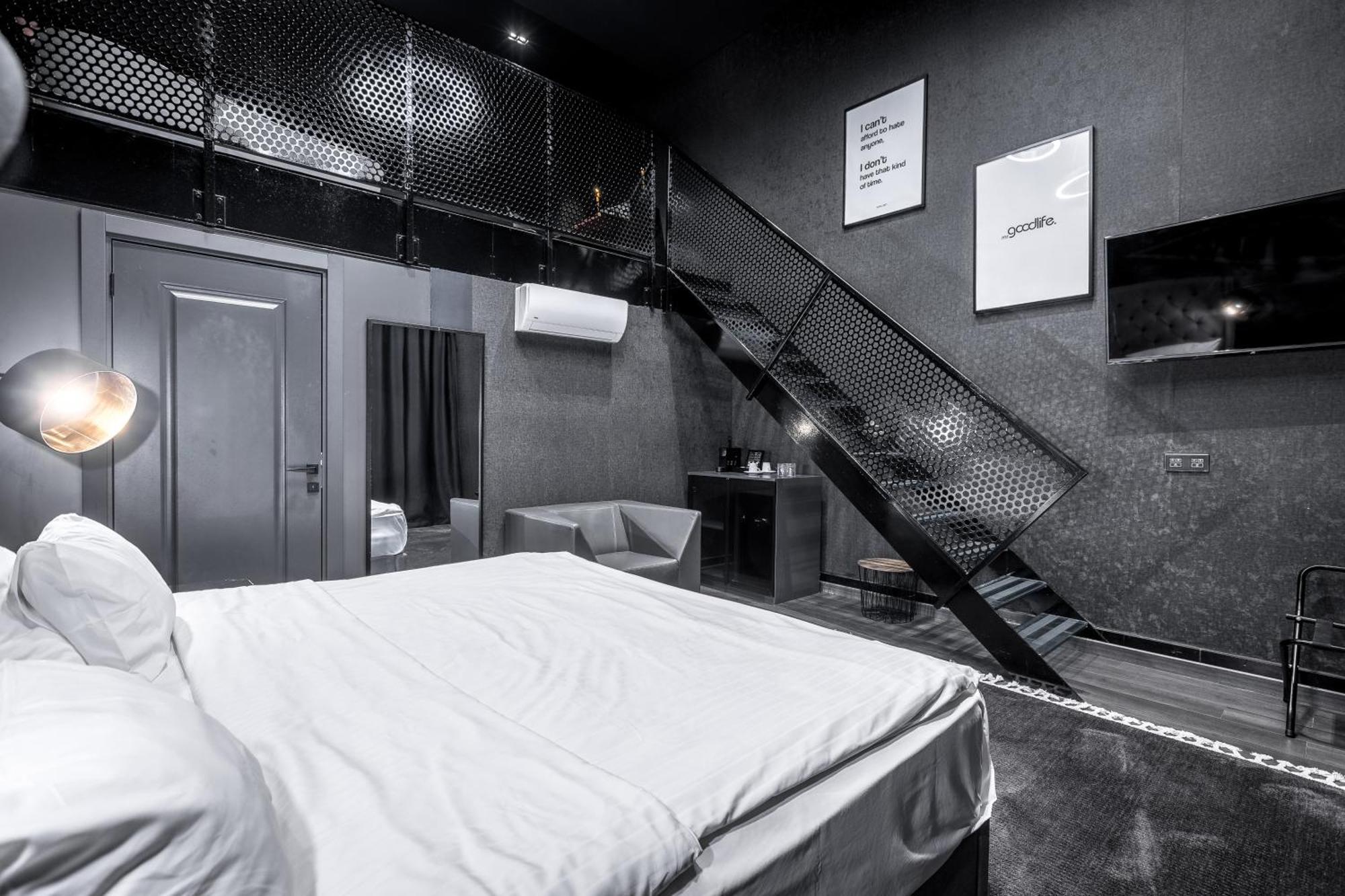 Black Hotels Koeln المظهر الخارجي الصورة